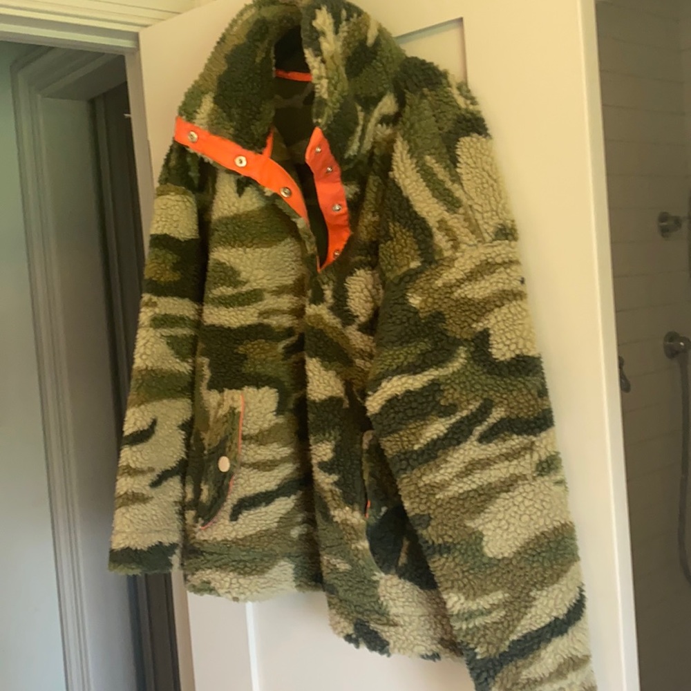 Fleece snuggle Camo sweater
